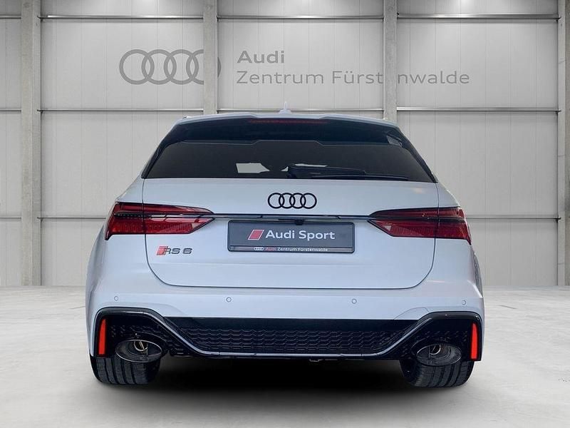 Neu Audi RS6 Performance 630 PS (463 kW) 2025 Weiss Kombi