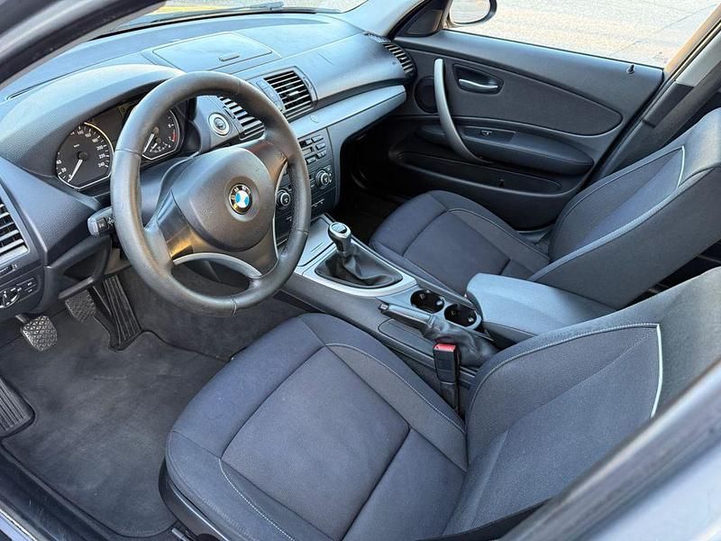 Gebraucht BMW 116 Efficient Dynamics 122 PS (89 kW) 2009 Grau Kleinwagen