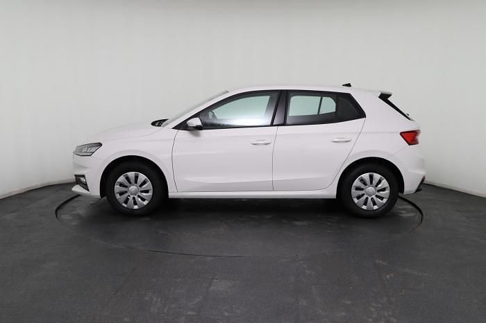 Neu Skoda Fabia Essence 95 PS (69 kW) 2025 Weiß, candy weiß Kleinwagen