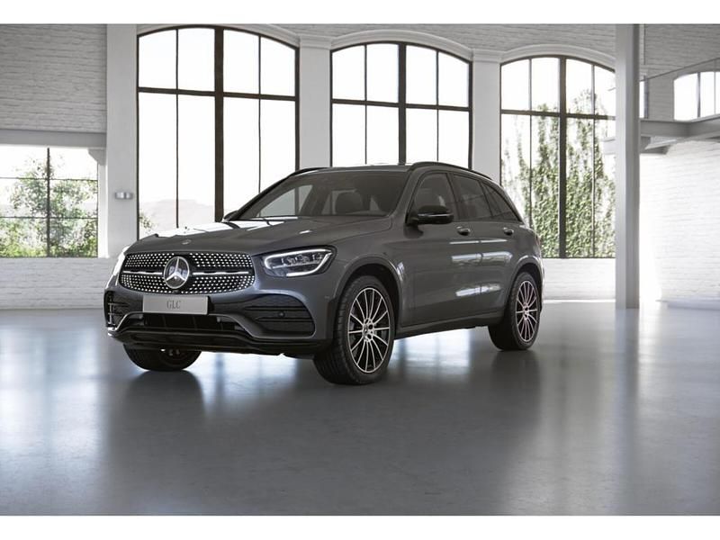 Grau Gebraucht 2022 Mercedes GLC400d AMG SUV | 42.990 € (Guter Preis) - Bild 1/4