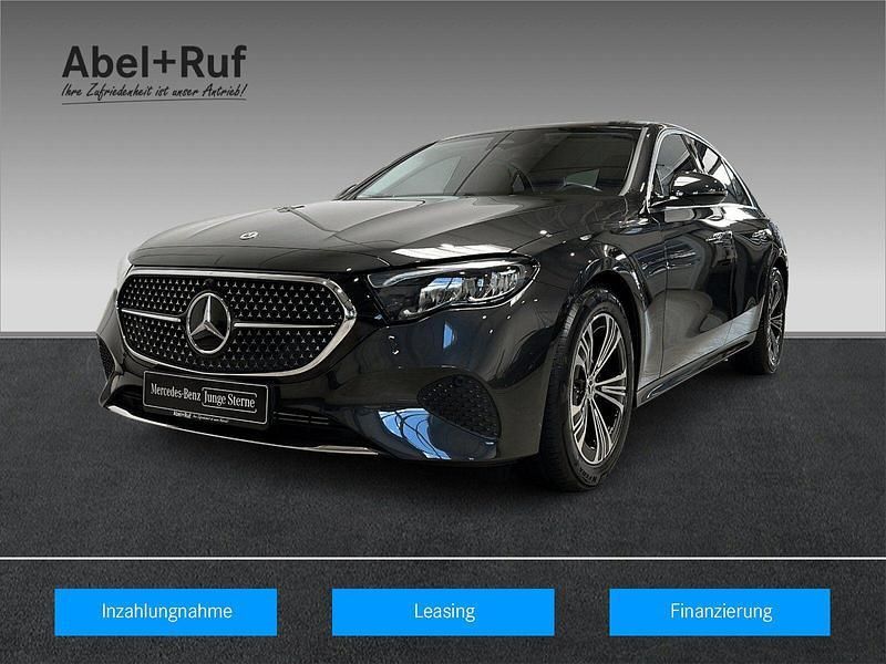 Graphitgrau (metallic) Gebraucht 2024 Mercedes E200 Avantgarde Limousine | 45.989 € (Guter Preis) - Bild 1/4
