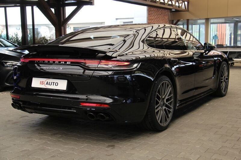 Gebraucht Porsche Panamera Turbo S 630 PS (463 kW) 2021 Schwarz Kleinwagen