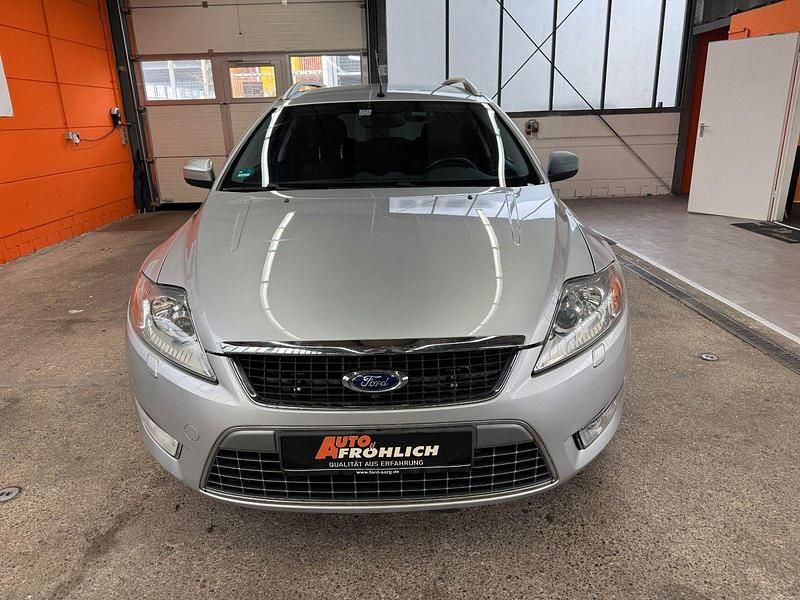 Gebraucht Ford Mondeo Titanium 140 PS (102 kW) 2009 Silber Kombi