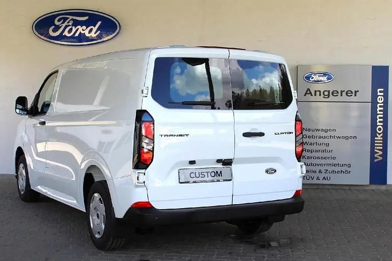 Gebraucht Ford Transit Custom Trend 110 PS (80 kW) 2024 Frost weiß Limousine
