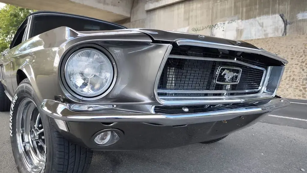 Gebraucht Ford V8 220 PS (161 kW) 1968 Grau Cabrio