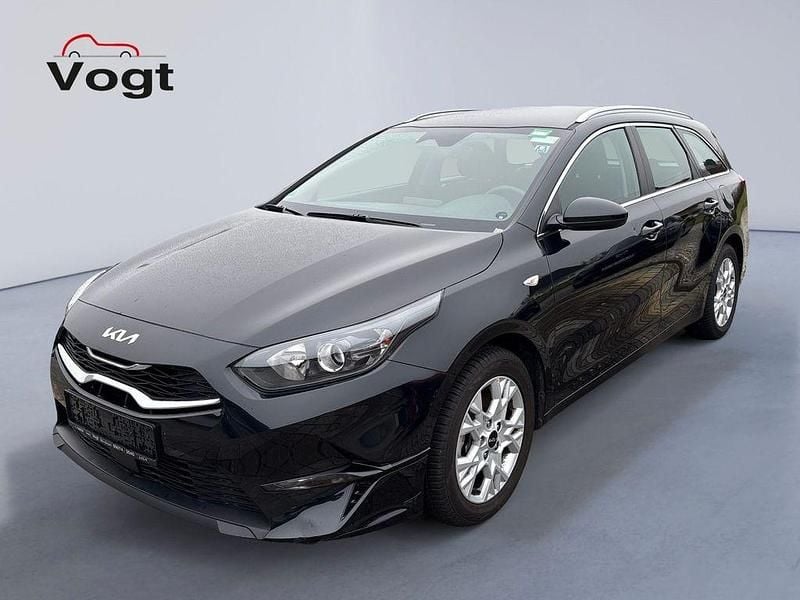 Schwarz Gebraucht 2025 Kia Ceed Sportswagon Kombi | 21.900 € (Superpreis) - Bild 1/4