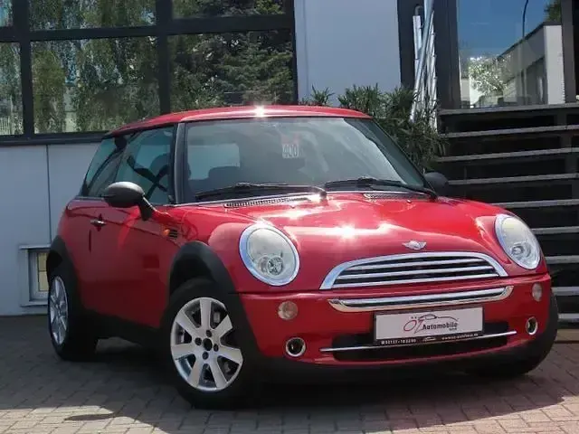Second-hand Mini ONE 140 CP (102 kW) 2005 Roșu Hatchback