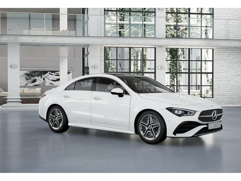 Gebraucht Mercedes CLA200 AMG 163 PS (119 kW) 2025 Weiß Coupé