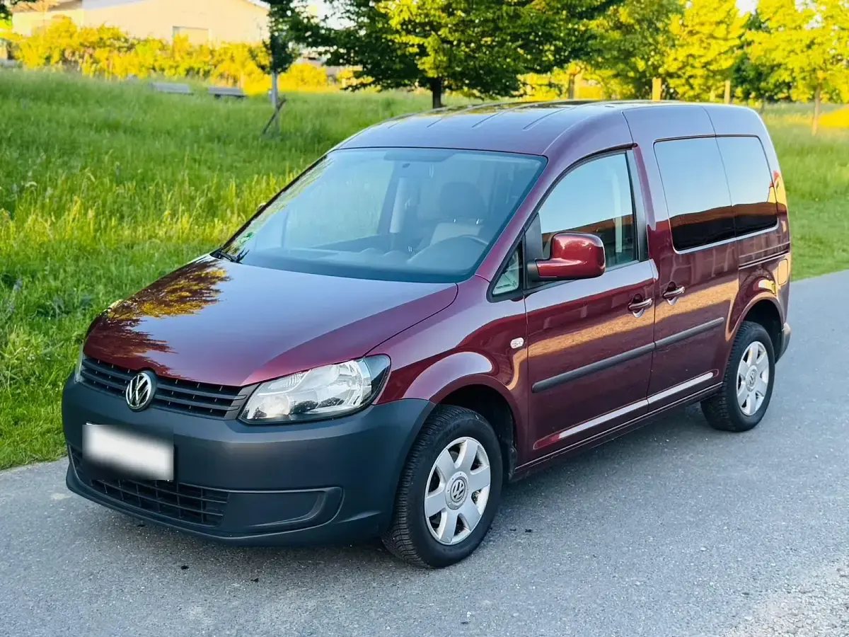 Gebraucht VW Caddy Life 86 PS (63 kW) 2012 Orange Van / Kleinbus