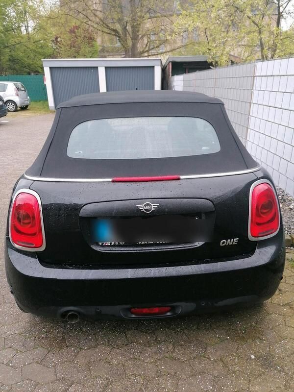 Schwarz Gebraucht 2019 Mini One Cabriolet Cabrio | 15.499 € - Bild 1/4