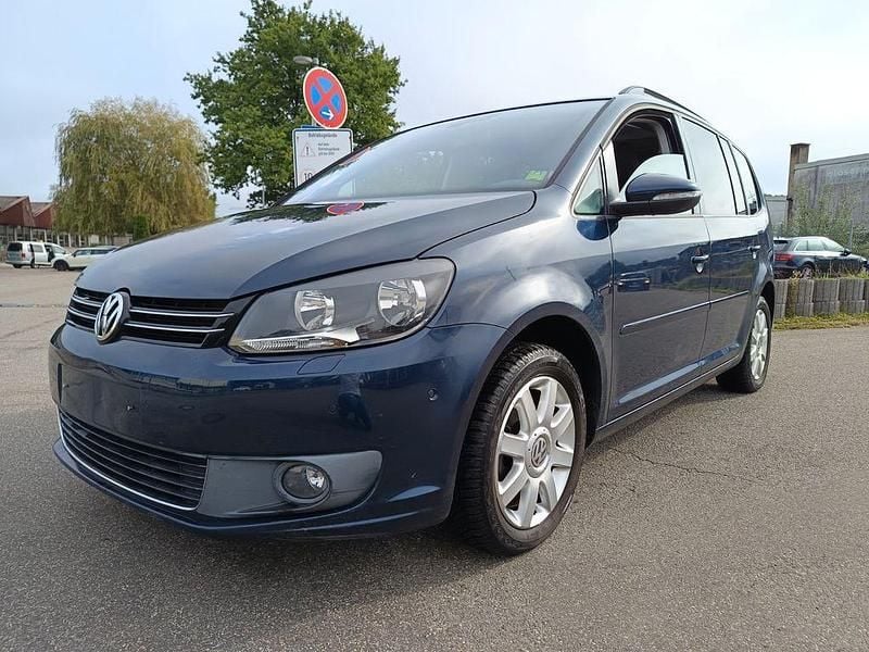Gebraucht VW Touran Comfortline 105 PS (77 kW) 2011 Night blue Van / Kleinbus