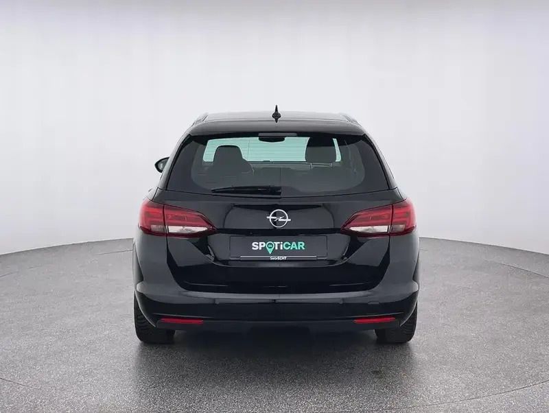 Gebraucht Opel Astra Dynamic 150 PS (110 kW) 2019 Schwarz Kombi