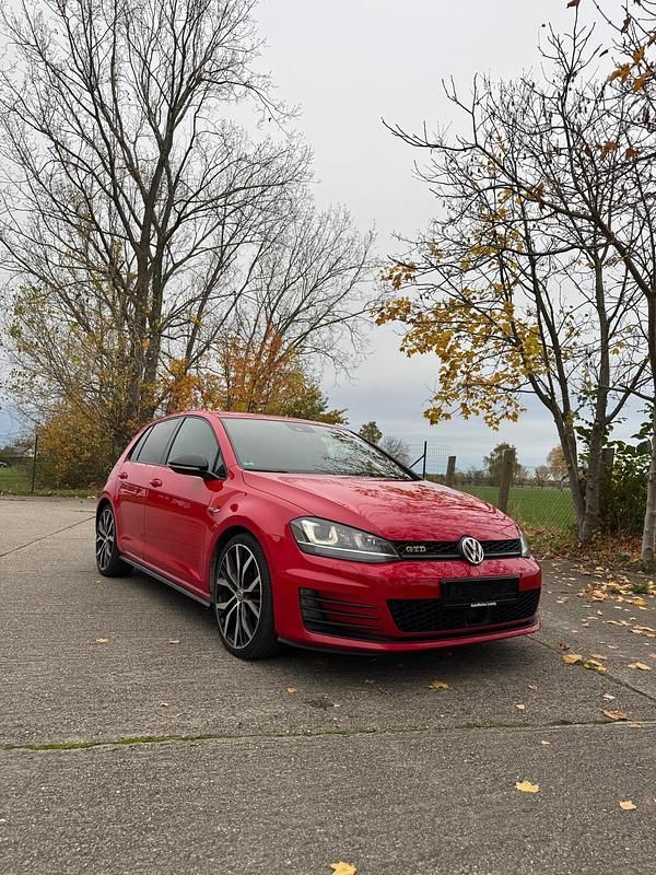Gebraucht VW Golf VII GTD 184 PS (135 kW) 2015 Rot Kleinwagen