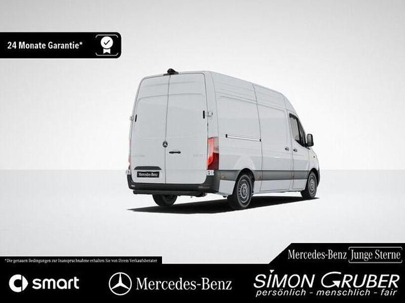 Gebraucht Mercedes Sprinter 170 PS (125 kW) 2024 Weiß Van