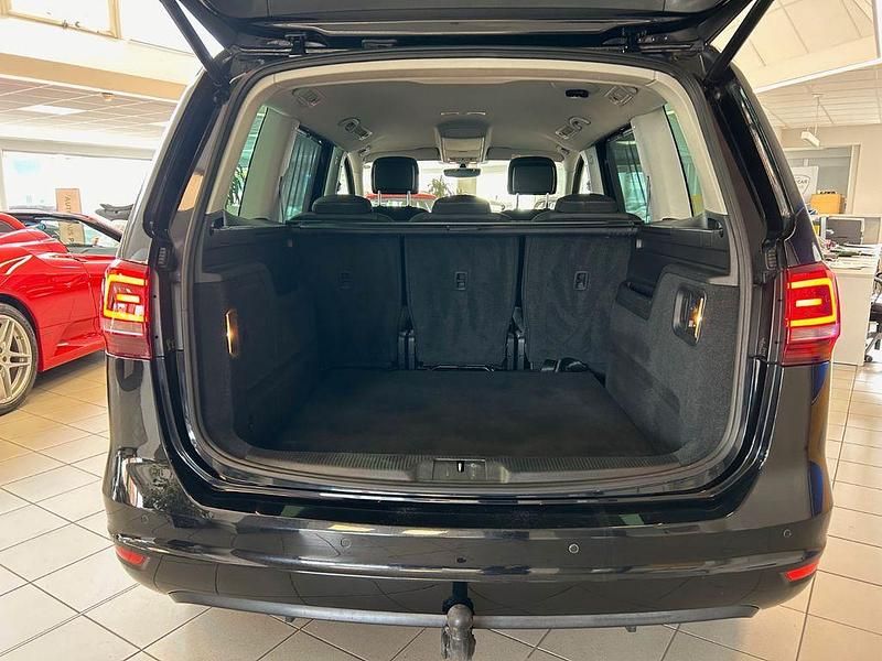 Gebraucht VW Sharan 150 PS (110 kW) 2015 Schwarz Van / Kleinbus