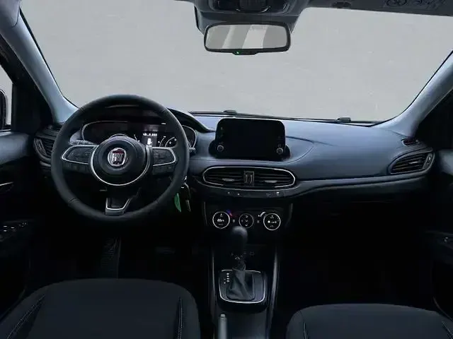 Gebraucht Fiat Tipo 131 PS (96 kW) 2024 Schwarz Limousine