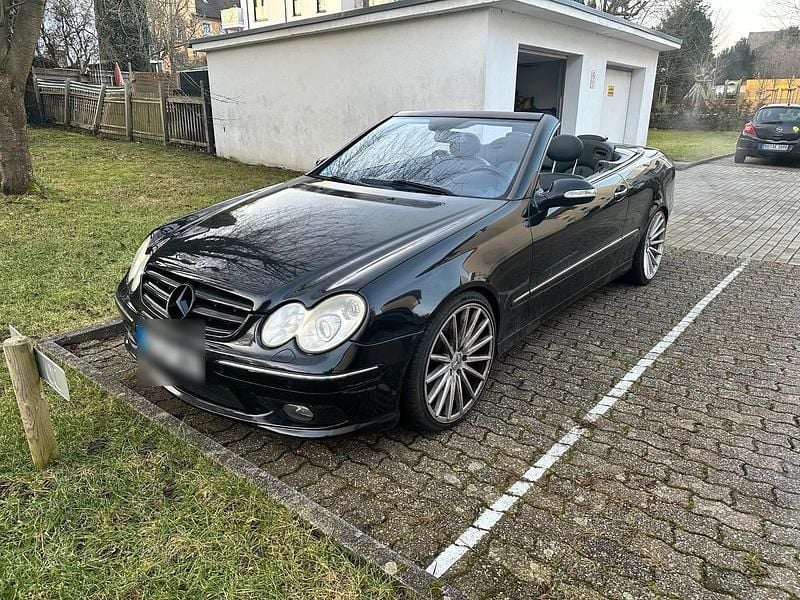 Gebraucht Mercedes CLK500 306 PS (225 kW) 2004 Schwarz Cabrio