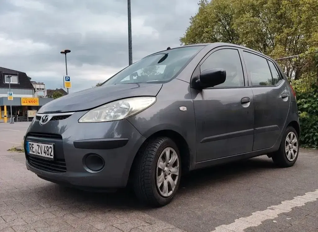 Gebraucht Hyundai i10 Style 75 PS (55 kW) 2008 Grau Kleinwagen