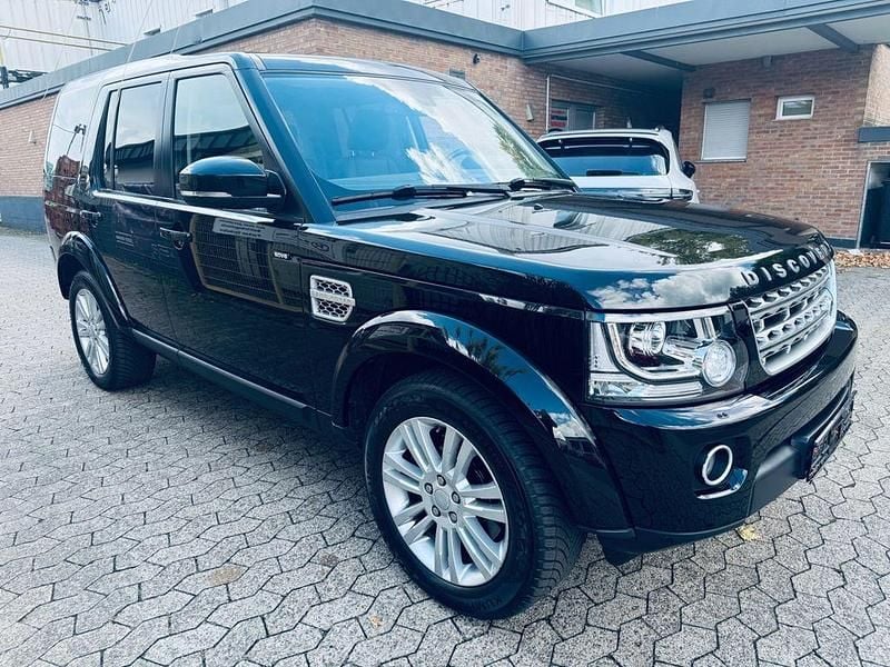 Schwarz Gebraucht 2016 Land Rover Discovery 4 HSE SUV | 35.490 € - Bild 1/4