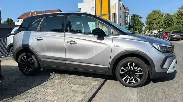 Gebraucht Opel Crossland Elegance 131 PS (96 kW) 2024 Grau SUV