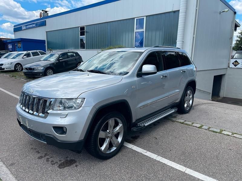 Silber Gebraucht 2013 Jeep Grand Cherokee SUV | 8.950 € (Guter Preis) - Bild 1/4