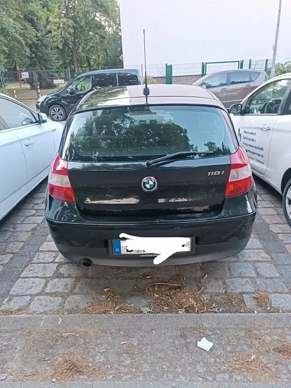 Gebraucht BMW 118 143 PS (105 kW) 2005 Schwarz Kleinwagen