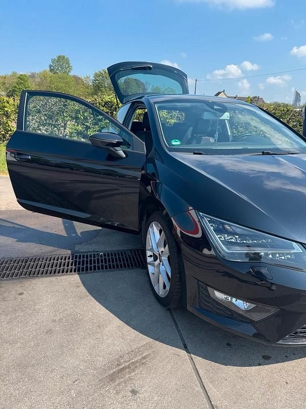 Usata Seat Leon 150 CV (110 kW) 2015 Nero Coupé