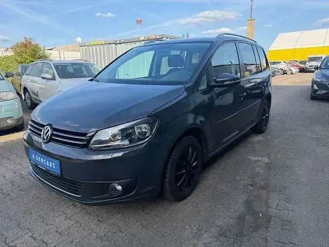 Gebraucht VW Touran Cup 105 PS (77 kW) 2014 Grau Van / Kleinbus