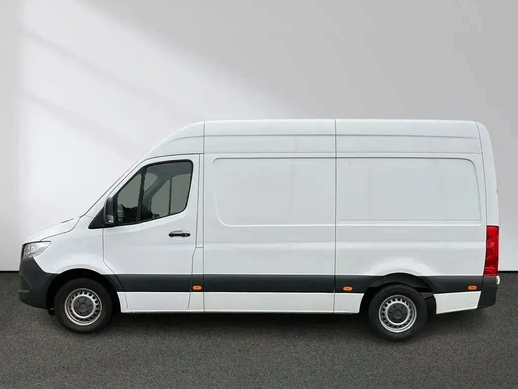 Second-hand Mercedes Sprinter 150 CP (110 kW) 2021 Alb Van