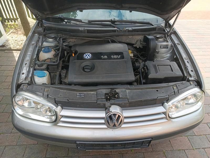 Silber Gebraucht 2002 VW Golf IV Limousine | 2.299 € (Fairer Preis) - Bild 1/4