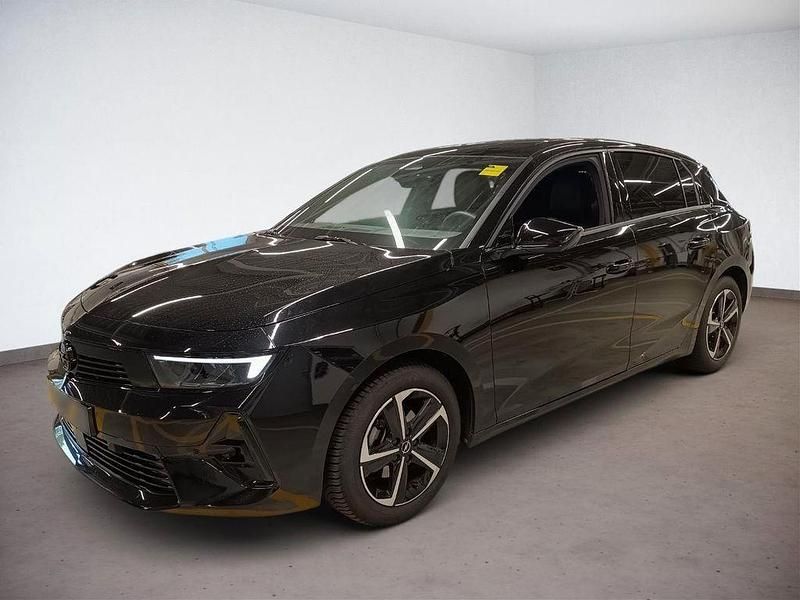 Gebraucht Opel Astra 131 PS (96 kW) 2024 Schwarz Limousine