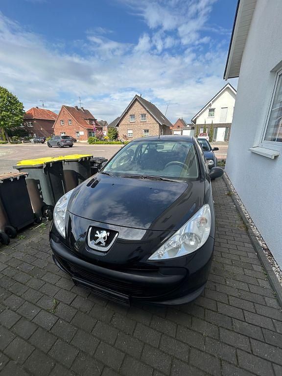 Gebraucht Peugeot 206 60 PS (44 kW) 2009 Schwarz Limousine