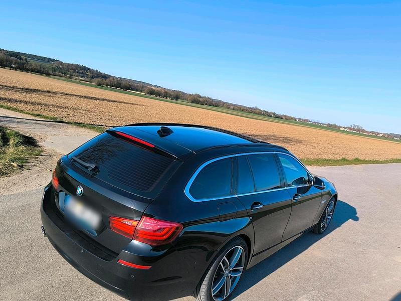 Gebraucht BMW 520 190 PS (139 kW) 2014 Schwarz Kombi