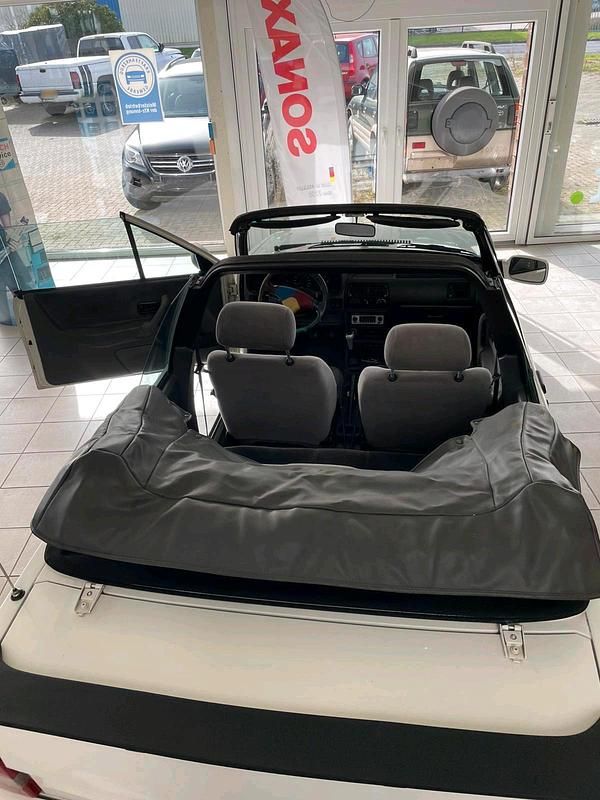 Gebraucht Ford Escort Cabriolet 73 PS (53 kW) 1990 Weiß Cabrio