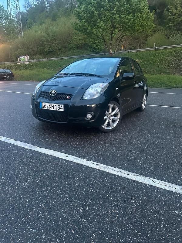 Schwarz Gebraucht 2007 Toyota Yaris Kleinwagen | 3.200 € (Guter Preis) - Bild 1/4