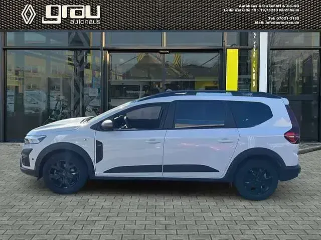 Gebraucht Dacia Jogger Extreme 110 PS (80 kW) 2024 Gletscherweiss Van / Kleinbus