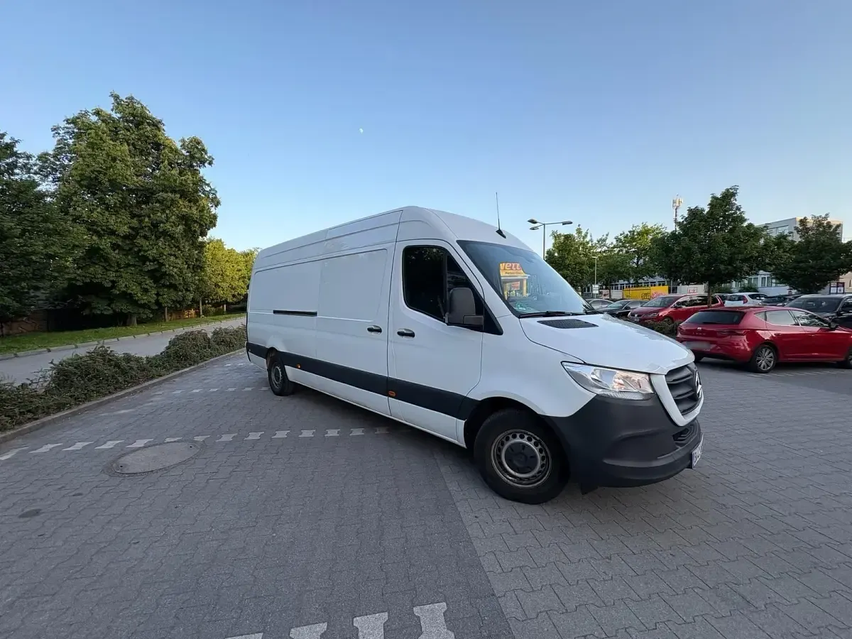 Gebraucht Mercedes Sprinter 163 PS (119 kW) 2020 Weiß Van