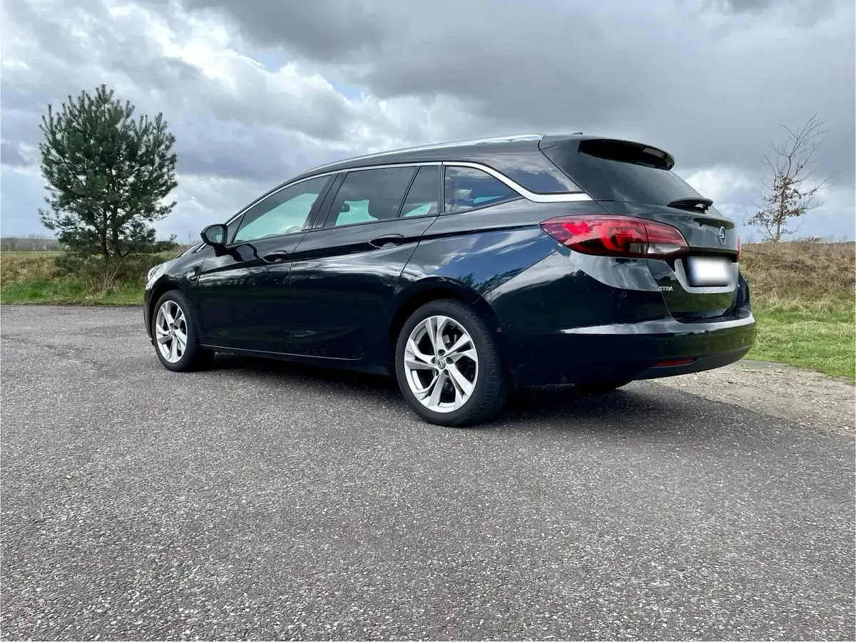 Gebraucht Opel Astra 136 PS (100 kW) 2016 Schwarz Kombi