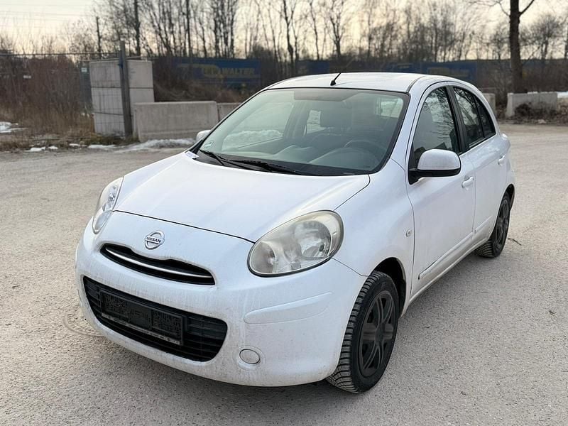 Weiß Gebraucht 2012 Nissan Micra Tekna Kleinwagen | 1.980 € (Guter Preis) - Bild 1/4