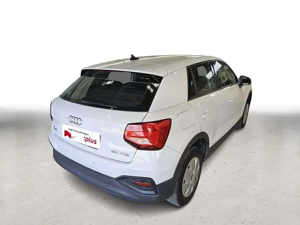 Gebraucht Audi Q2 Advanced 110 PS (80 kW) 2023 Weiß SUV