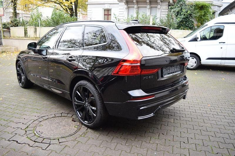 Gebraucht Volvo XC60 Plus 398 PS (292 kW) 2025 Schwarz SUV