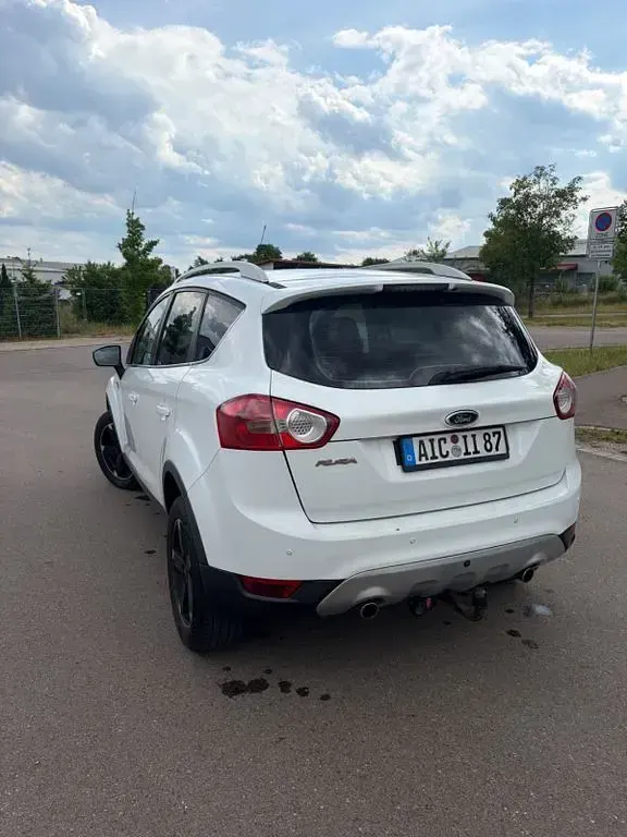 Gebraucht Ford Kuga 200 PS (147 kW) 2009 Weiß SUV