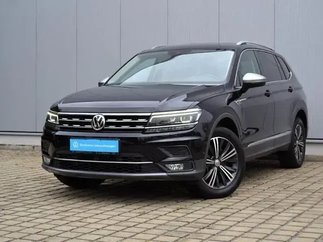 Gebraucht VW Tiguan Allspace Pro 220 PS (161 kW) 2019 Deep black perleffekt SUV