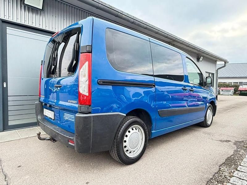 Gebraucht Peugeot Expert 120 PS (88 kW) 2011 Blau Van