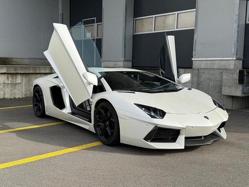 Gebraucht Lamborghini Aventador 700 PS (514 kW) 2012 Weiß Coupé