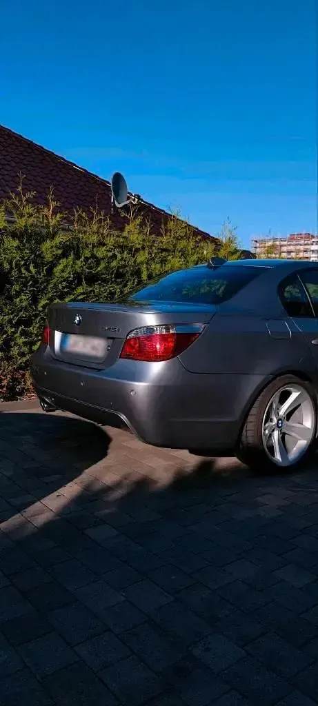 Gebraucht BMW 545 Performance 333 PS (244 kW) 2004 Grau Limousine