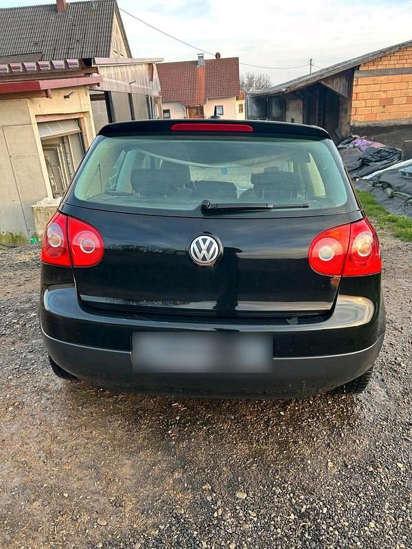 Gebraucht VW Golf V 105 PS (77 kW) 2006 Schwarz Kleinwagen
