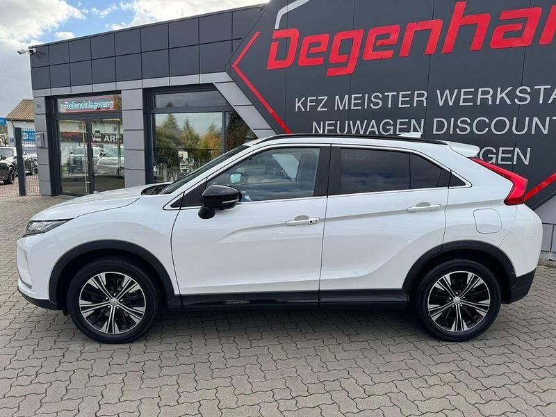 Gebraucht Mitsubishi Eclipse Cross Active 163 PS (119 kW) 2020 Weiß SUV