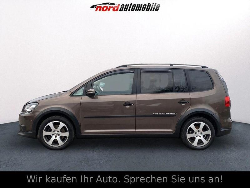 Gebraucht VW Touran Cross 150 PS (110 kW) 2012 Braun Van / Kleinbus