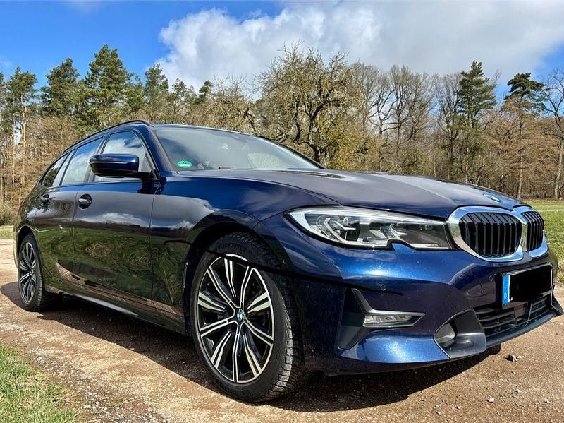Gebraucht BMW 330 Shadowline 286 PS (210 kW) 2022 Blau Kombi